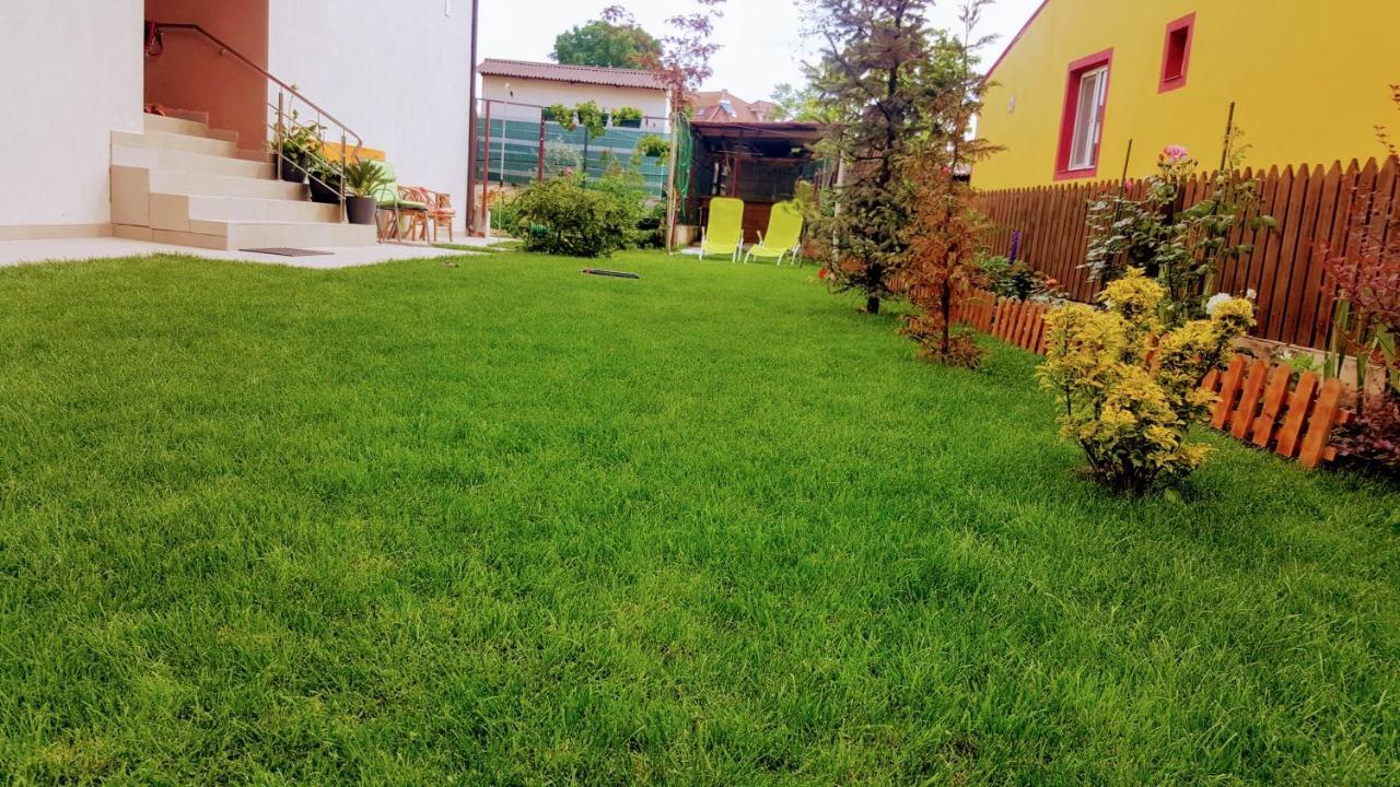 Villa Sanitas تيشيرغيول المظهر الخارجي الصورة